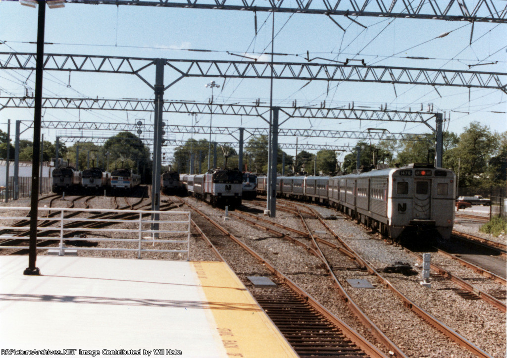 NJT Arrow III Coach 1476